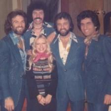 oaks.jpg - With the Oak Ridge Boys