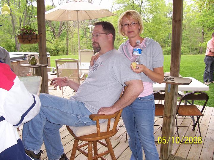 100_3608.JPG - Don and Joy.