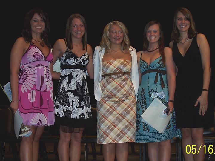100_3646.JPG - Gina and some of her friends from class.