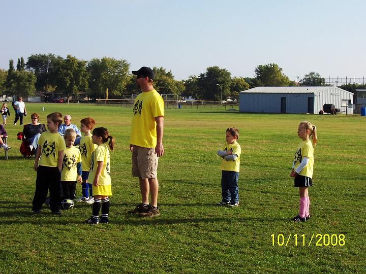 100_4056.JPG - Coach Wilbur and his team.