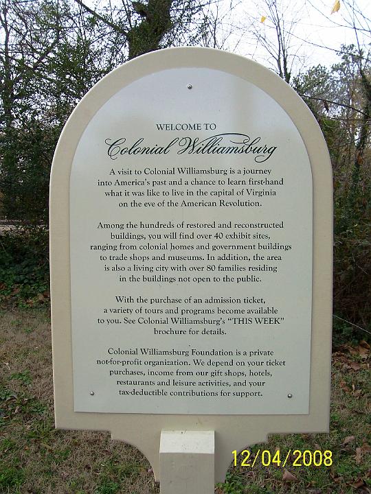 100_4217.JPG - This sign greets visitors at the entrance.