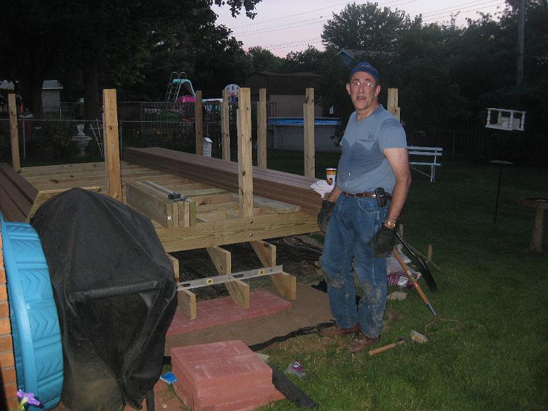IMG_0868.JPG - Just another hot, sweaty evening, but it's starting to look like a deck!