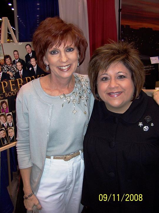 100_3971.JPG - Pam with Libby Perry Stuffle.